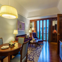 Chatrium Hotel Royal Lake Yangon 5* Люкс с различными типами кроватей фото 8