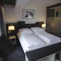 Hotel Bliss сейф в номере