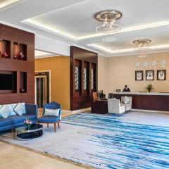 Отель Doubletree By Hilton Ras Al Khaimah интерьер отеля