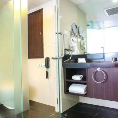 Hotel Royal Bangkok Chinatown 4* Улучшенный номер фото 2