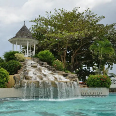 Отель Jewel Dunn's River Beach Resort & Spa Очо-Риос бассейн