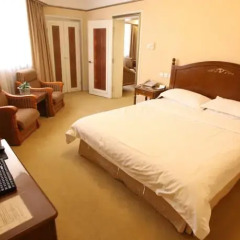 Отель Chongqing Hotel Китай, Пекин - отзывы, цены и фото номеров - забронировать отель Chongqing Hotel онлайн комната для гостей фото 2