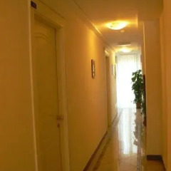 Ada Hotel интерьер отеля