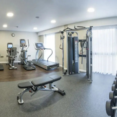 Отель Hilton Garden Inn Manchester Emirates Old Trafford фитнесс-зал