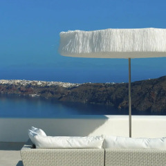 Отель White Santorini Suites & SPA пляж