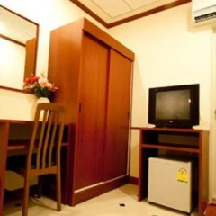 Отель Honey House 2 Бангкок удобства в номере