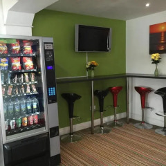 Euro Wembley - Elm Hotel питание