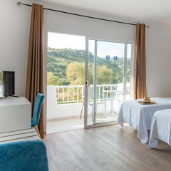 Отель Paradis Blau Испания, Кала-эн-Портер - отзывы, цены и фото номеров - забронировать отель Paradis Blau онлайн комната для гостей фото 7