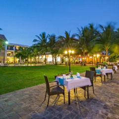 Отель River Beach Resort & Residences Вьетнам, Хойан - 2 отзыва об отеле, цены и фото номеров - забронировать отель River Beach Resort & Residences онлайн питание фото 2