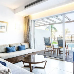 Sunrise Pearl Hotel & Spa комната для гостей фото 8