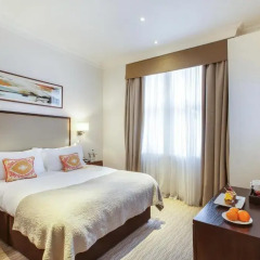 St James Court, A Taj Hotel (Ex.Crowne Plaza) 4* Представительский номер