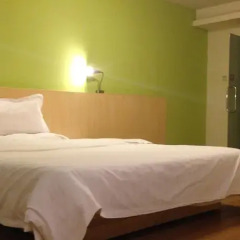 Отель 7 Days Inn (Guangzhou Huanghuagang Metro Station) комната для гостей фото 7