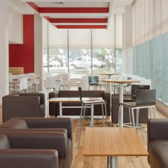 Отель Travelodge Manchester Central Arena гостиничный бар