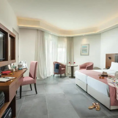 Отель St Raphael Resort & Marina 5* Стандартный номер с различными типами кроватей фото 3