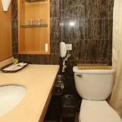 Отель Beijing Ping An Fu Hotel Китай, Пекин - отзывы, цены и фото номеров - забронировать отель Beijing Ping An Fu Hotel онлайн ванная фото 2