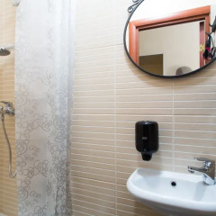 Хостел Hostour Стандартный номер фото 7