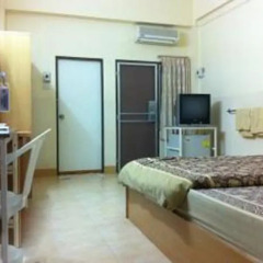 Porn 1 Hotel комната для гостей