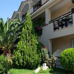 Letsos Hotel вид на фасад фото 2
