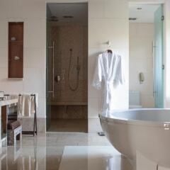 Отель Jumeirah Dar Al Masyaf - Madinat Jumeirah 5* Вилла Royal Malakiya с различными типами кроватей фото 7