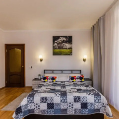 Отель Royal Capital 3* Апартаменты фото 3