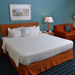 Отель Fairfield Inn & Suites Effingham комната для гостей фото 4