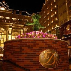 Tokyo Disneyland Hotel гостиничный бар