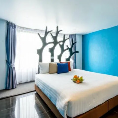 Raha Grand Hotel 3* Номер Делюкс