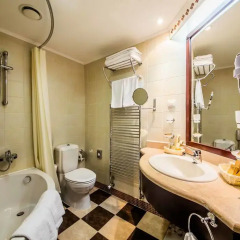 Гостиница Минск 4* Апартаменты с двуспальной кроватью фото 18