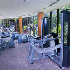 Отель Novotel Phuket Surin Beach Resort фитнесс-зал фото 3