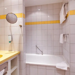 Отель Gästehaus am RPTC Германия, Мюнхен - отзывы, цены и фото номеров - забронировать отель Gästehaus am RPTC онлайн ванная