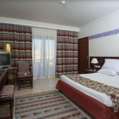 Отель SUNRISE Garden Beach Resort & Spa - All Inclusive Египет, Хургада - 9 отзывов об отеле, цены и фото номеров - забронировать отель SUNRISE Garden Beach Resort & Spa - All Inclusive онлайн комната для гостей фото 3