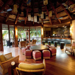 Отель Likuliku Lagoon Resort - Adults Only гостиничный бар