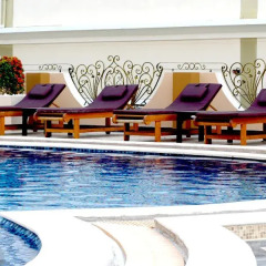 Отель LK Grand Living Place бассейн фото 4