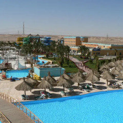 Отель Titanic Resort and Aqua Park бассейн фото 3
