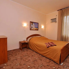 Гостиница Vek Guest House в Ольгинке отзывы, цены и фото номеров - забронировать гостиницу Vek Guest House онлайн Ольгинка сейф в номере