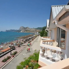Гостиница Aquamarin Guest House пляж