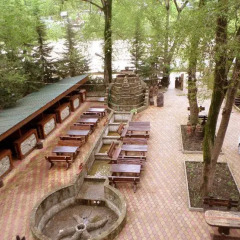Гостиница Амшенский двор в Сочи отзывы, цены и фото номеров - забронировать гостиницу Амшенский двор онлайн вид на фасад