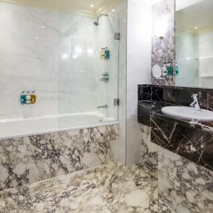 Отель Radisson Blu Edwardian Heathrow 4* Полулюкс с различными типами кроватей фото 6