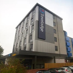 Отель Travelodge Manchester Upper Brook Street вид на фасад фото 2