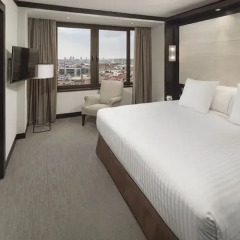 Отель Meliá Barcelona Sarrià 5* Люкс с двуспальной кроватью