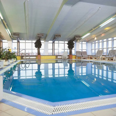 Maritim Hotel Munich бассейн