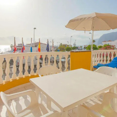 Отель El Marqués Palace by Intercorp Hotel Group Испания, Пуэрто-де-Сантьяго - 4 отзыва об отеле, цены и фото номеров - забронировать отель El Marqués Palace by Intercorp Hotel Group онлайн бассейн
