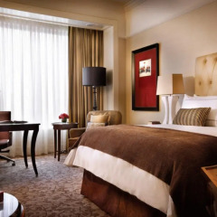 Four Seasons Hotel Singapore 5* Номер Делюкс с различными типами кроватей