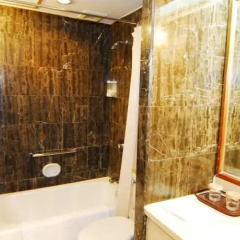 Отель Beijing Ping An Fu Hotel Китай, Пекин - отзывы, цены и фото номеров - забронировать отель Beijing Ping An Fu Hotel онлайн ванная фото 8