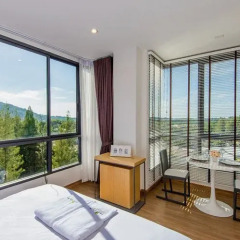 Отель Hill Myna Condotel 3* Люкс с различными типами кроватей