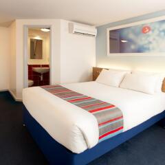 Отель Travelodge London Central Tower Bridge комната для гостей фото 6