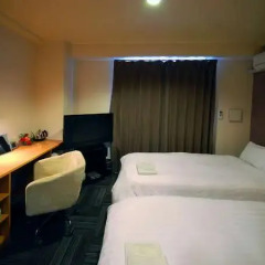 New Station Hotel Исахая комната для гостей