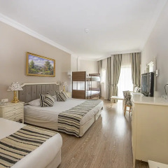 Отель Crystal Tat Beach Resort Spa комната для гостей фото 2