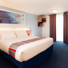 Travelodge London Central Bank Hotel комната для гостей фото 2