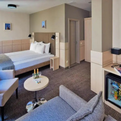 Wellton Centrum Hotel & SPA 4* Улучшенный номер фото 5